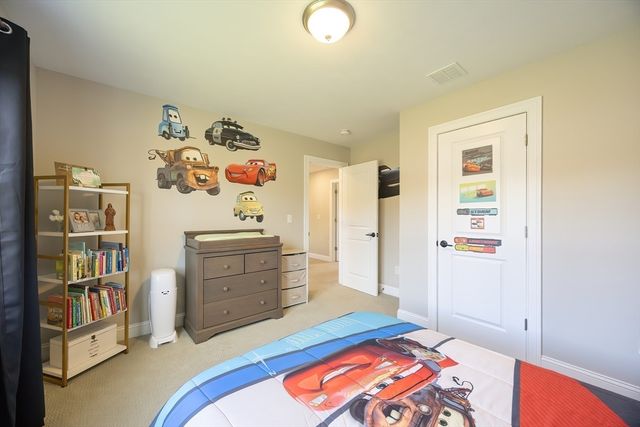 11 Lighthouse Ln, Westminster, MA 01473