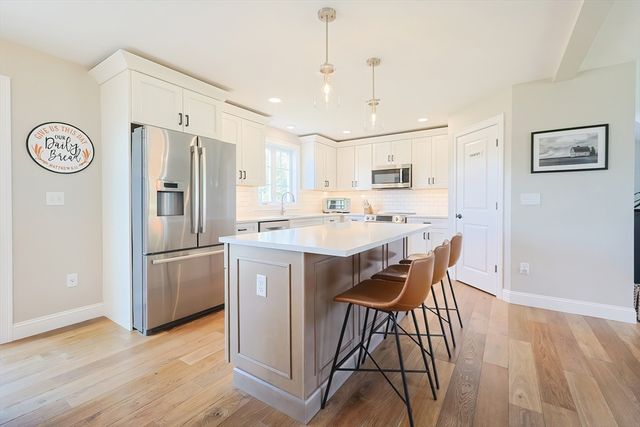11 Lighthouse Ln, Westminster, MA 01473