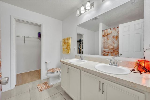 2369 CROSSANDRA STREET, Mascotte, FL 34753