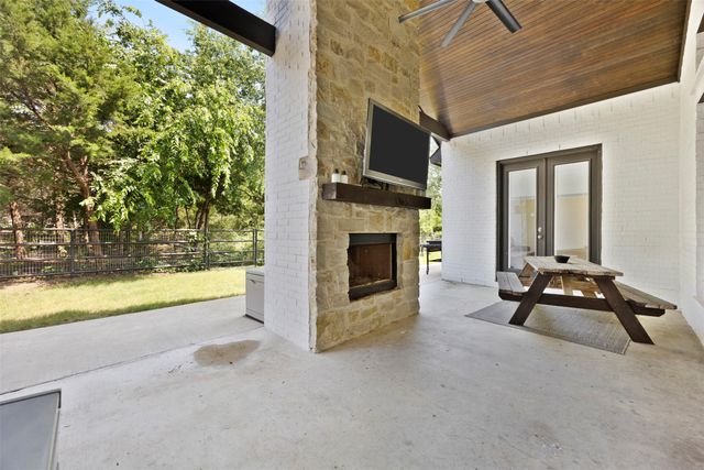 20 Ellis Oak Court, Waxahachie, TX 75167