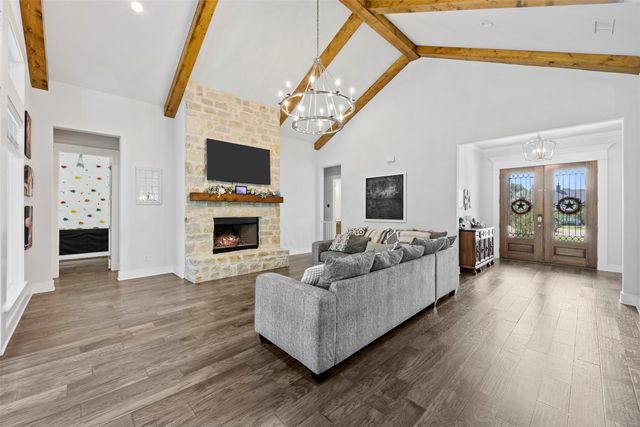 20 Ellis Oak Court, Waxahachie, TX 75167