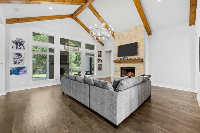 20 Ellis Oak Court, Waxahachie, TX 75167