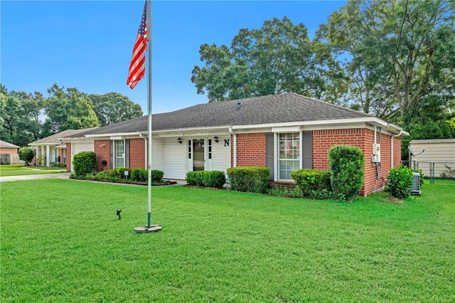 1241 Cypress Court, Mobile, AL 36695