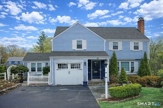 22 Trotwood Drive, West Hartford, CT 06117