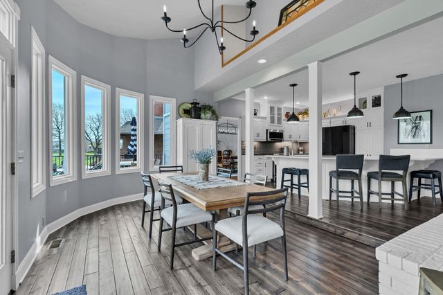 2522 N High Point Cir, Wichita, KS 67205