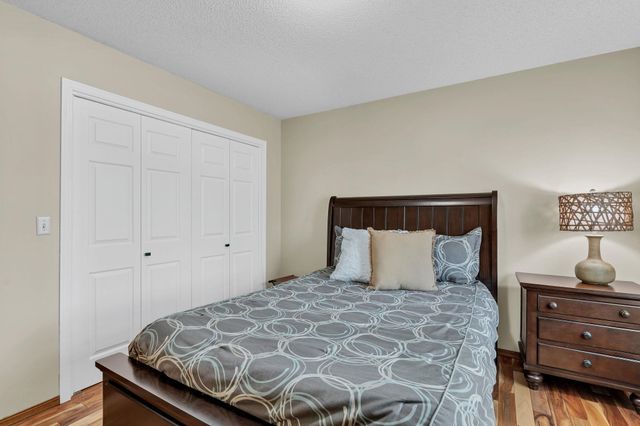 2522 N High Point Cir, Wichita, KS 67205