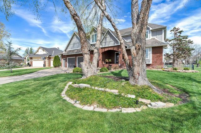 2522 N High Point Cir, Wichita, KS 67205