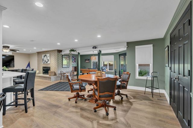 2522 N High Point Cir, Wichita, KS 67205