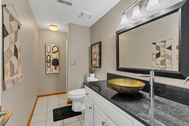 2522 N High Point Cir, Wichita, KS 67205