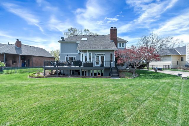 2522 N High Point Cir, Wichita, KS 67205