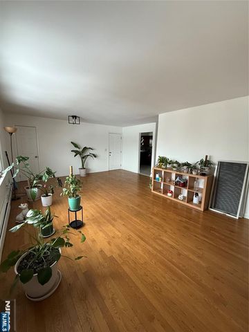 1701 83rd Street, North Bergen, NJ 07047