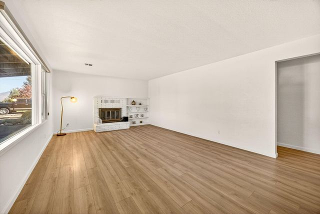 3275 Britt Avenue, Medford, OR 97501