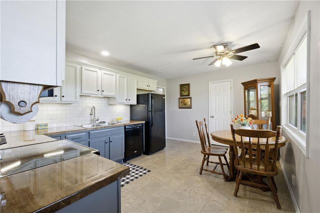 4501 E 105th Street, Kansas City, MO 64137