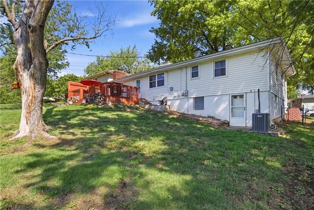 4501 E 105th Street, Kansas City, MO 64137