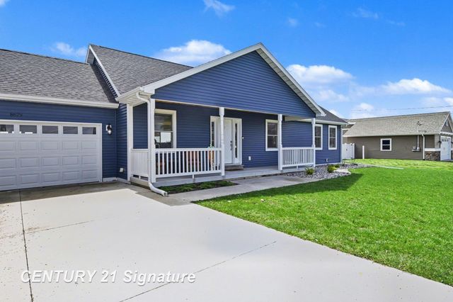8679 Gilmour Lane, Freeland, MI 48623