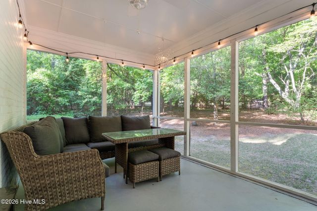 108 James Creek Road, Southern Pines, NC 28387