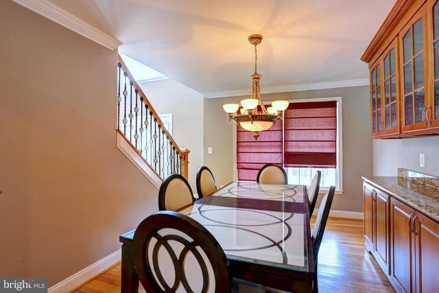 2220 SILVER LANE RD, Essex, MD 21221