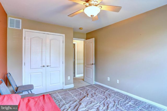 2220 SILVER LANE RD, Essex, MD 21221
