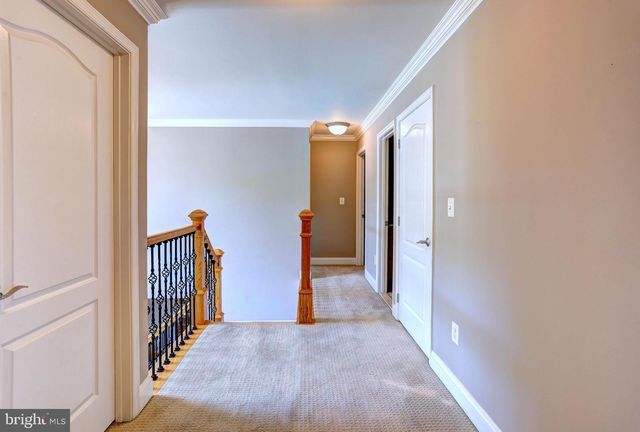 2220 SILVER LANE RD, Essex, MD 21221