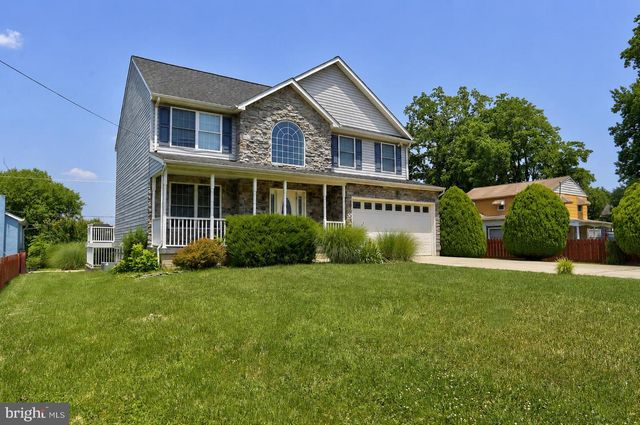 2220 SILVER LANE RD, Essex, MD 21221