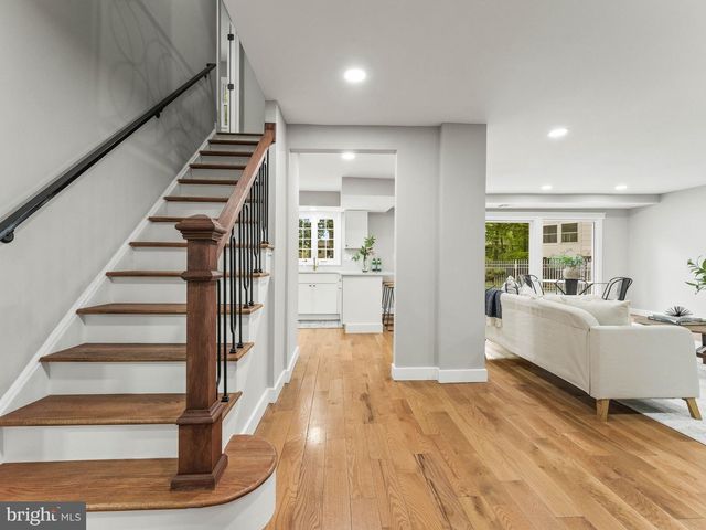 108 KINGSWOOD CT, Cherry Hill, NJ 08034