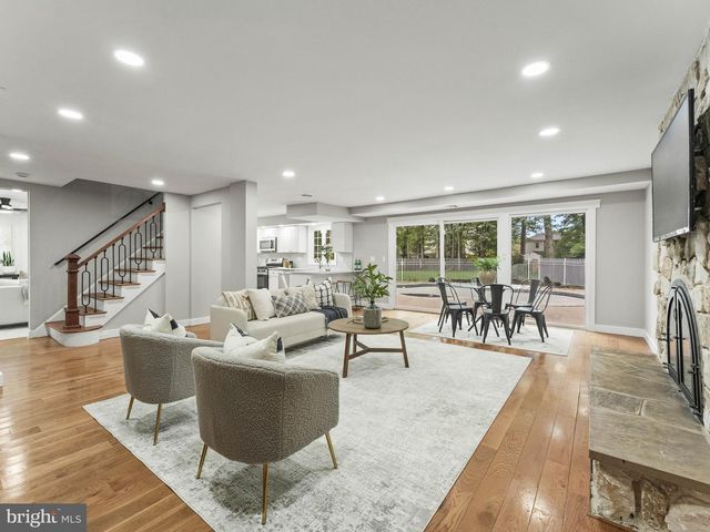 108 KINGSWOOD CT, Cherry Hill, NJ 08034