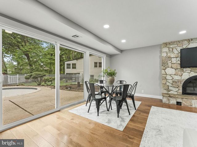 108 KINGSWOOD CT, Cherry Hill, NJ 08034