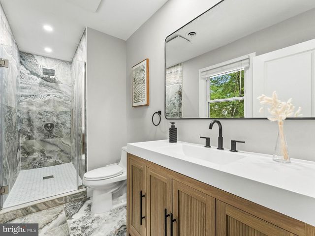 108 KINGSWOOD CT, Cherry Hill, NJ 08034