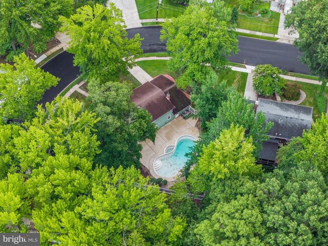 108 KINGSWOOD CT, Cherry Hill, NJ 08034