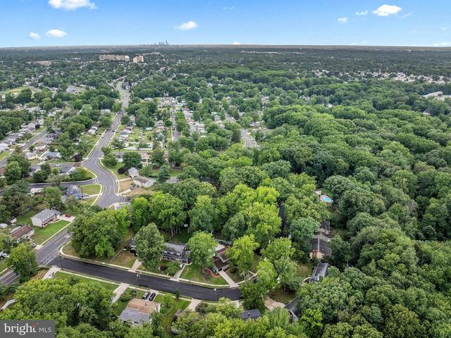 108 KINGSWOOD CT, Cherry Hill, NJ 08034