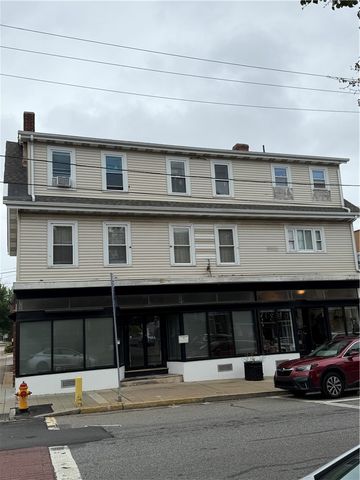 208 Warren Avenue 2, East Providence, RI 02914