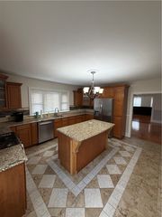 208 Warren Avenue 2, East Providence, RI 02914