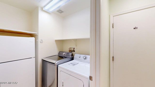 984 E Stronghold Canyon Lane, Sahuarita, AZ 85629