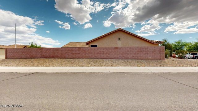 984 E Stronghold Canyon Lane, Sahuarita, AZ 85629
