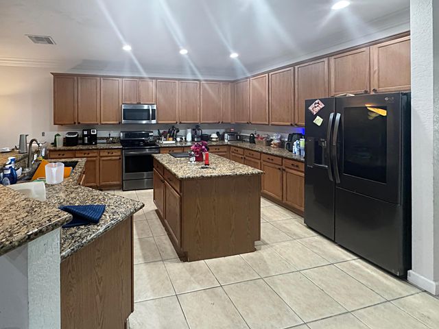 307 Berenger Walk, Royal Palm Beach, FL 33414