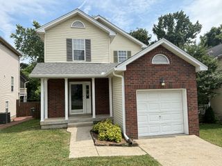 5907 Colchester Dr, Hermitage, TN 37076