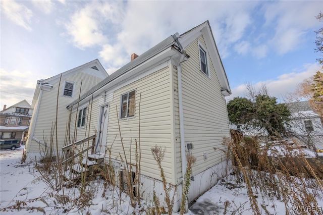 221 Wood Avenue, Buffalo, NY 14211