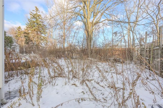 221 Wood Avenue, Buffalo, NY 14211