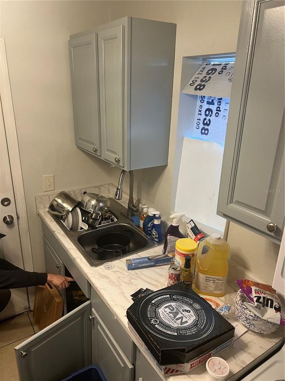 Image 18 of property listing at 1005 W WASHINGTON STREET, Plant City, FL 33563