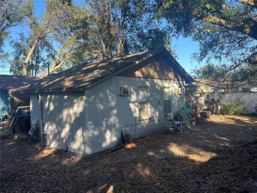 Image 22 of property listing at 1005 W WASHINGTON STREET, Plant City, FL 33563