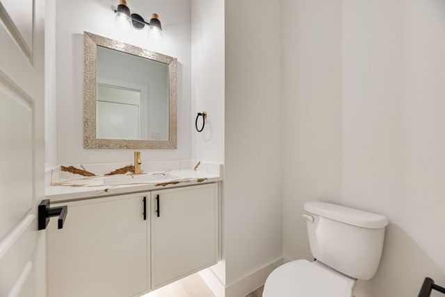 6038 Plum Dale Road, Dallas, TX 75241