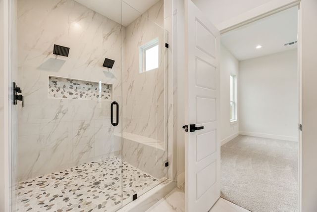 6038 Plum Dale Road, Dallas, TX 75241