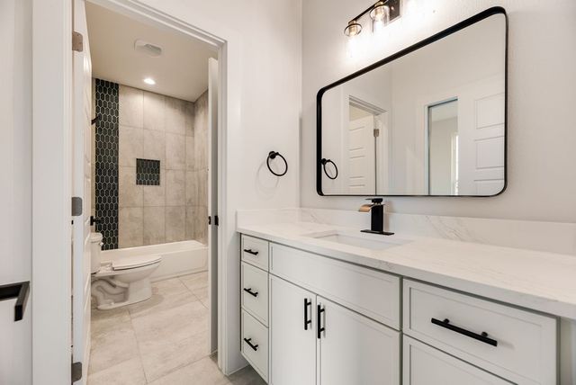 6038 Plum Dale Road, Dallas, TX 75241