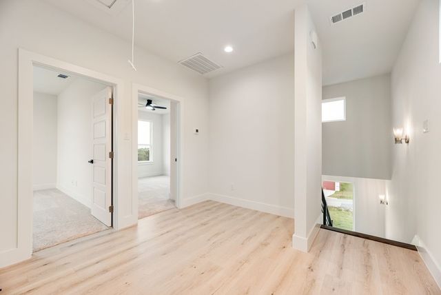 6038 Plum Dale Road, Dallas, TX 75241