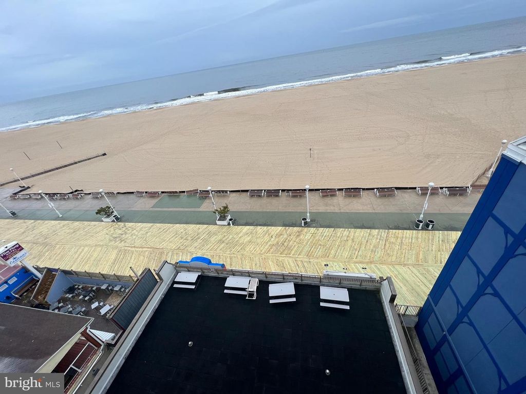 Image 18 of property listing at 107 N ATLANTIC AVE #0201 (WEEK 38), Ocean City, MD 21842