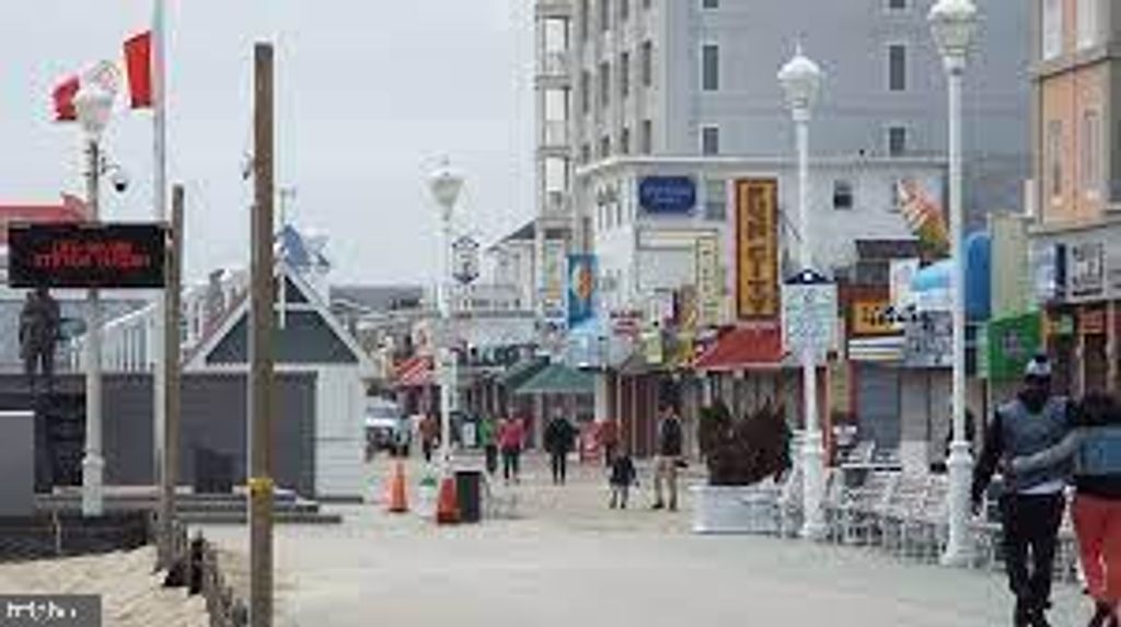 Image 24 of property listing at 107 N ATLANTIC AVE #0201 (WEEK 38), Ocean City, MD 21842