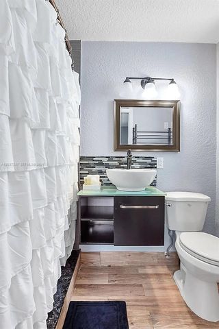 316 NW 29th Street, Wilton Manors, FL 33311