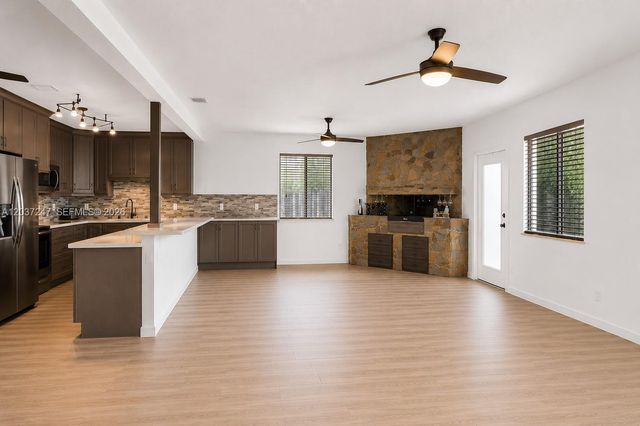 316 NW 29th Street, Wilton Manors, FL 33311