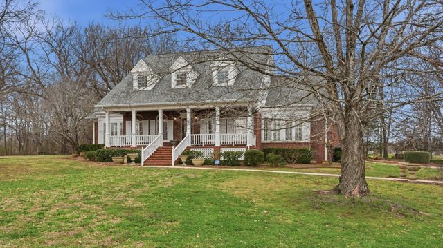 630 Shadowbrook Rd, Winchester, TN 37398