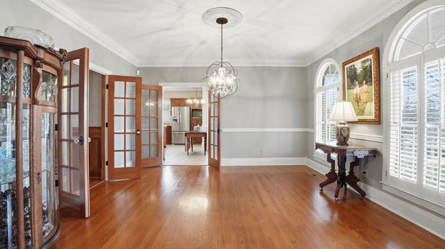 630 Shadowbrook Rd, Winchester, TN 37398